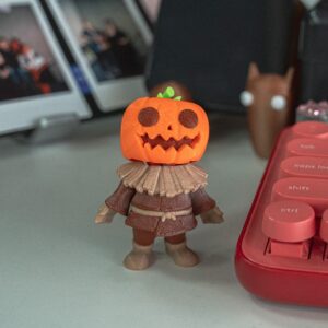 Tökfejű Madárijesztő Kulcstartó